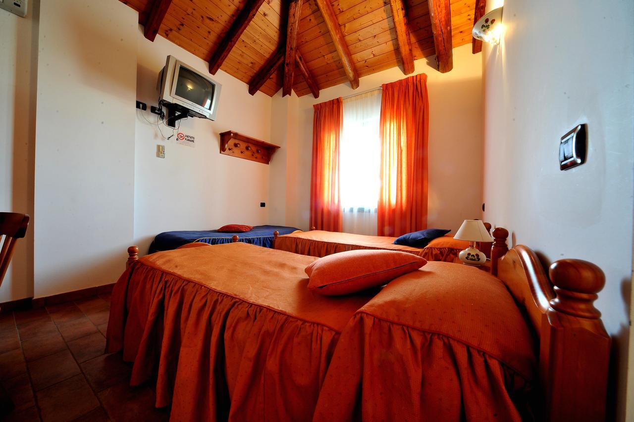 Agriturismo Le Oche Selvatiche Lauzacco Exterior photo