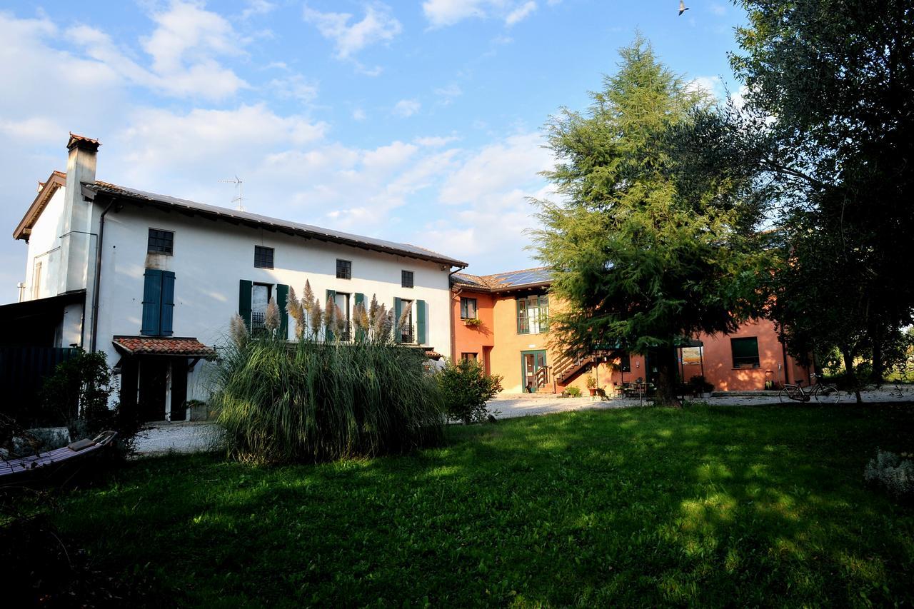 Agriturismo Le Oche Selvatiche Lauzacco Exterior photo